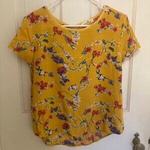 French Boutique Lightweight Women's Yellow Floral T-Shirt Blouse